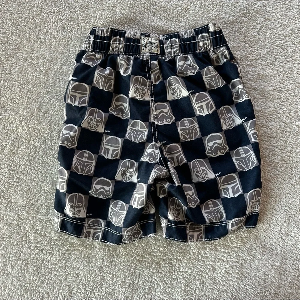 Gap Kids Star Wars Patterned Swim Shorts - Picture 2 of 5